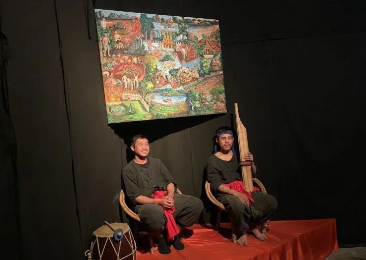Garavek, a folk-story theater in Luang Prabang